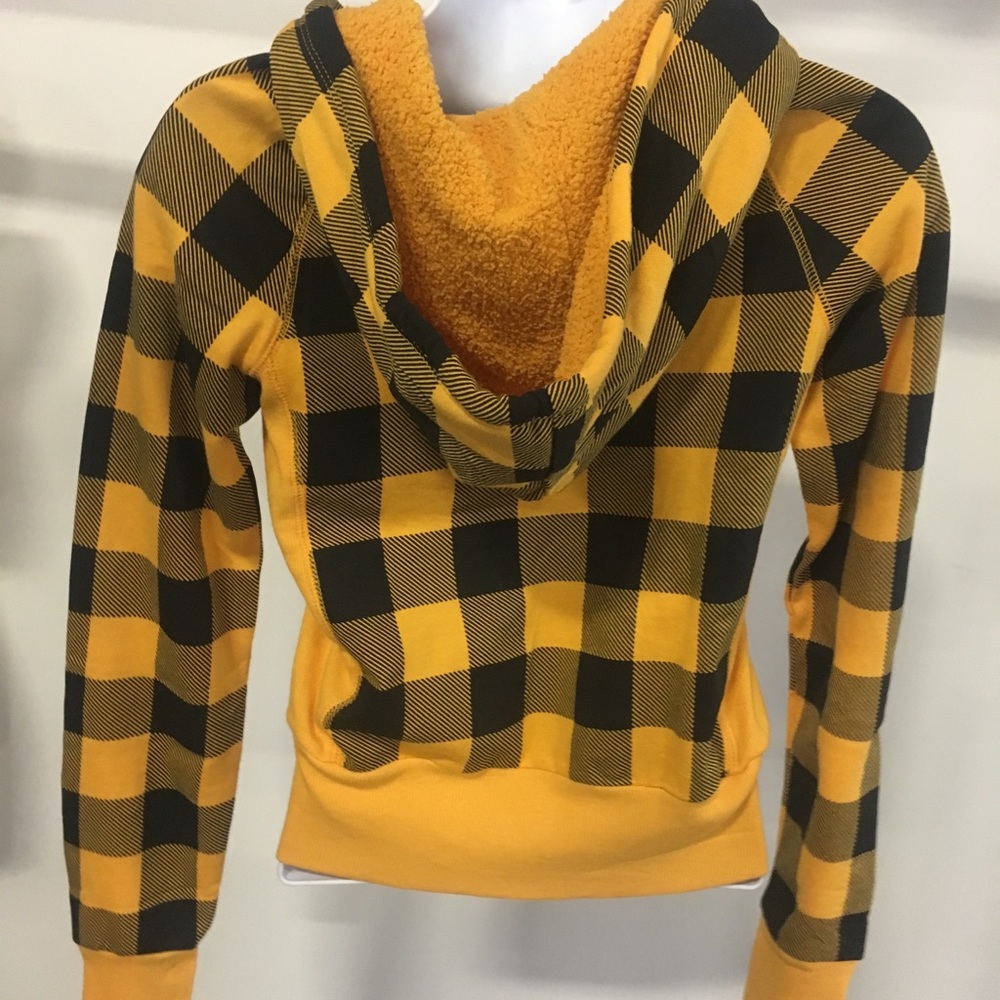 Sweater - Picture 2 of 2